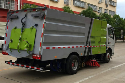 國六東風多利卡洗掃車 高效清潔與物流運輸的完美結合